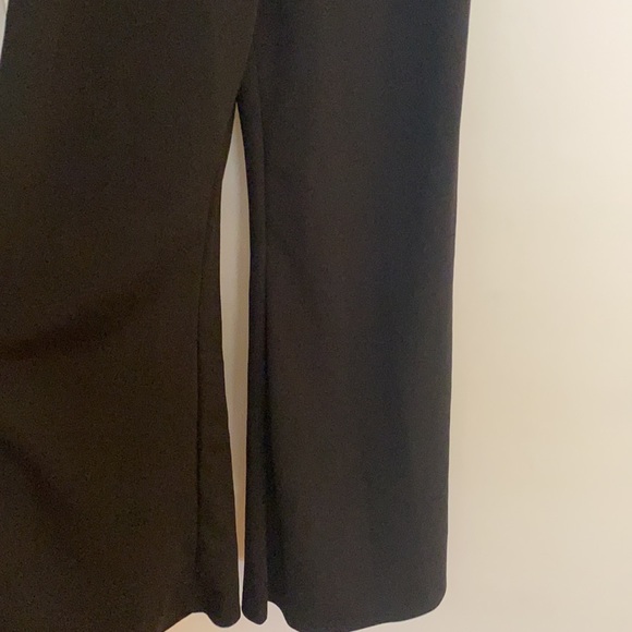 Flowy pants with suspenders - Picture 2 of 2